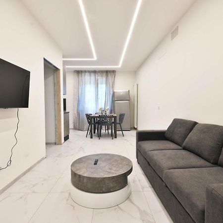 Appartamento Delfino Rimini Exterior foto